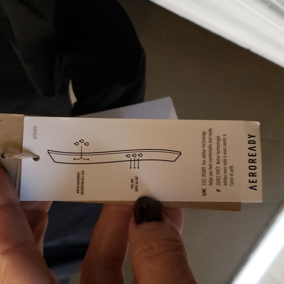 NWT Aeroready Adidas Crop Boxy Top - Picture 8 of 8